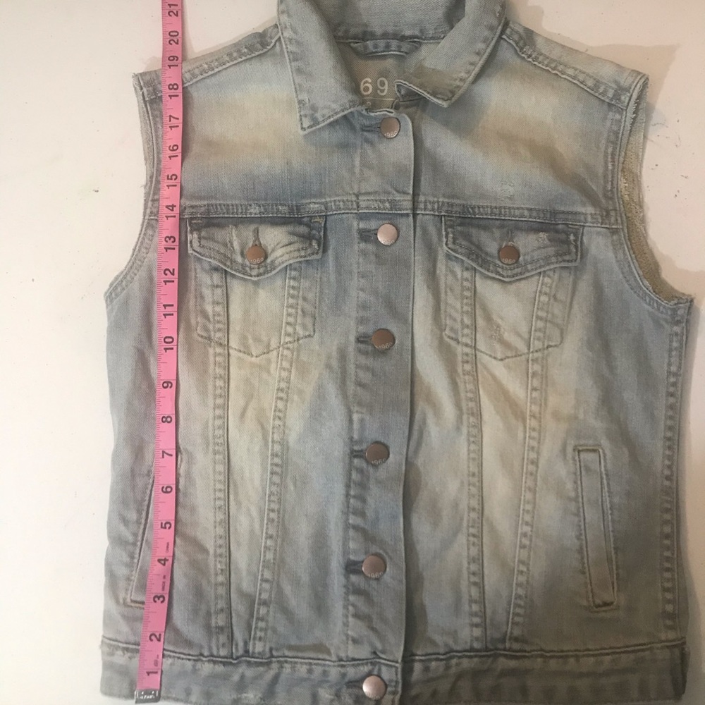 GAP 1969 denim vest size XS